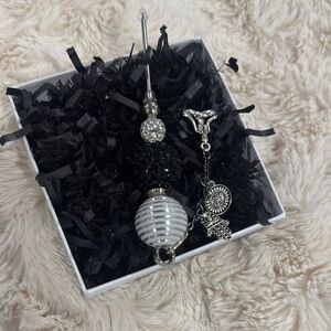 Black and Silver Beaded Cigar Nubber